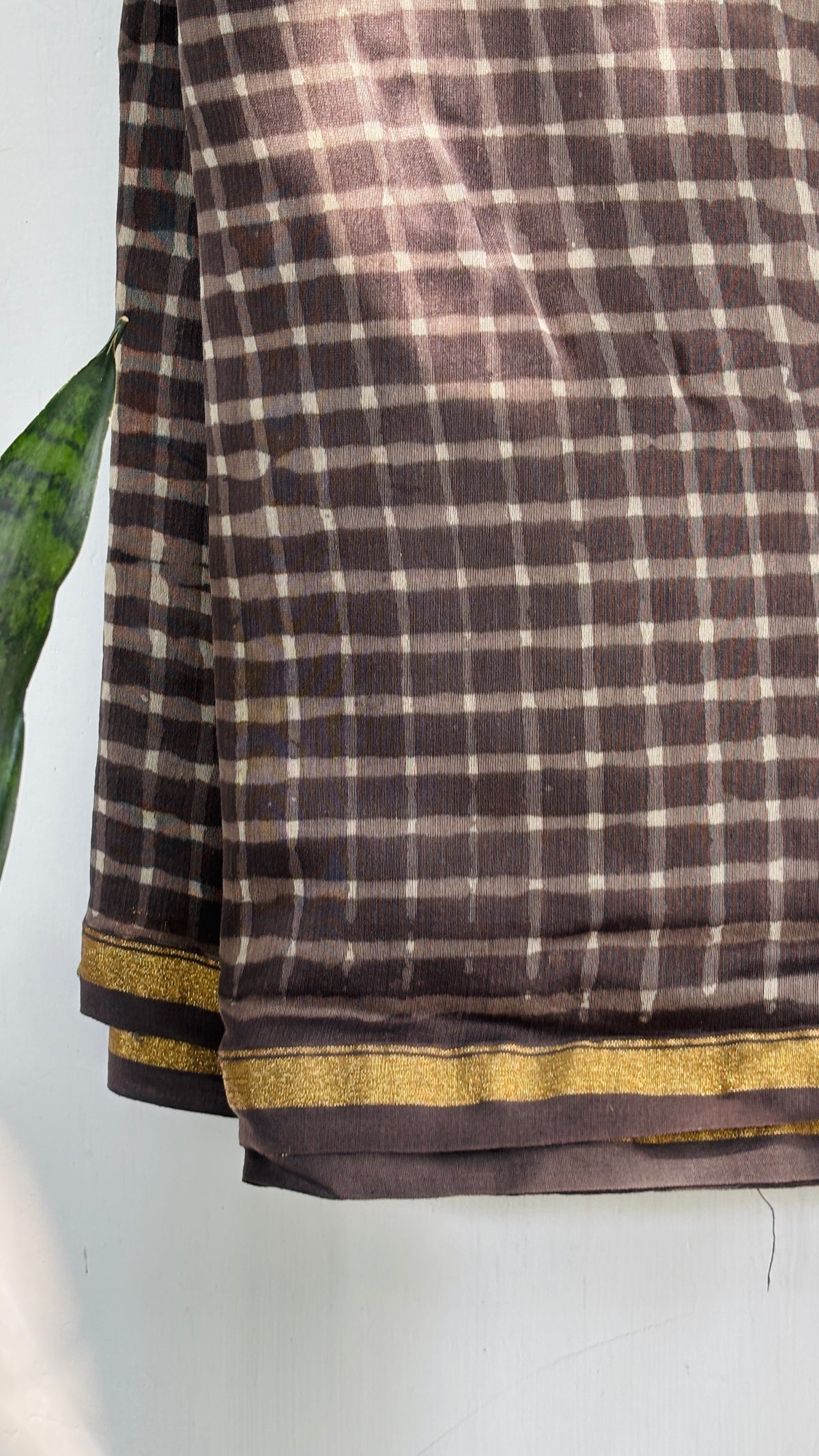 Handblock Printed Small-Check Pattern Saree