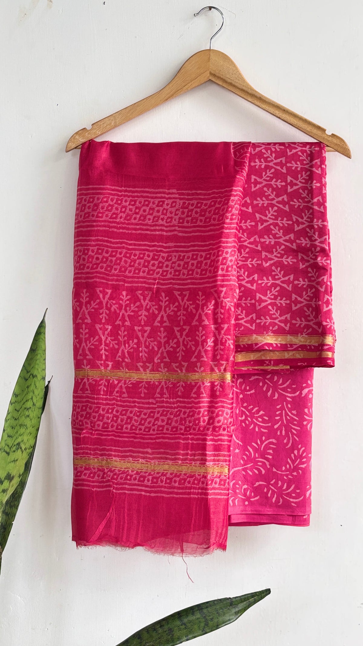 Rani Pink Floral Handblock Chanderi Silk Suit Set