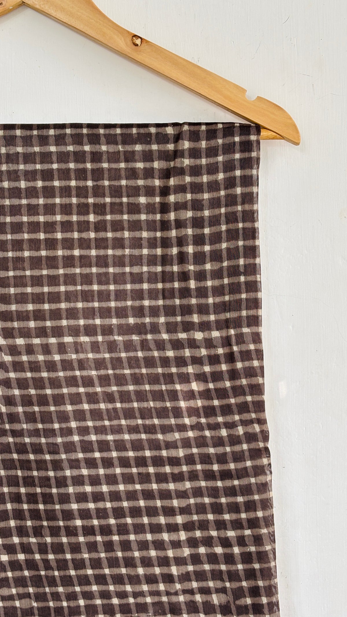Handblock Printed Small-Check Pattern Saree