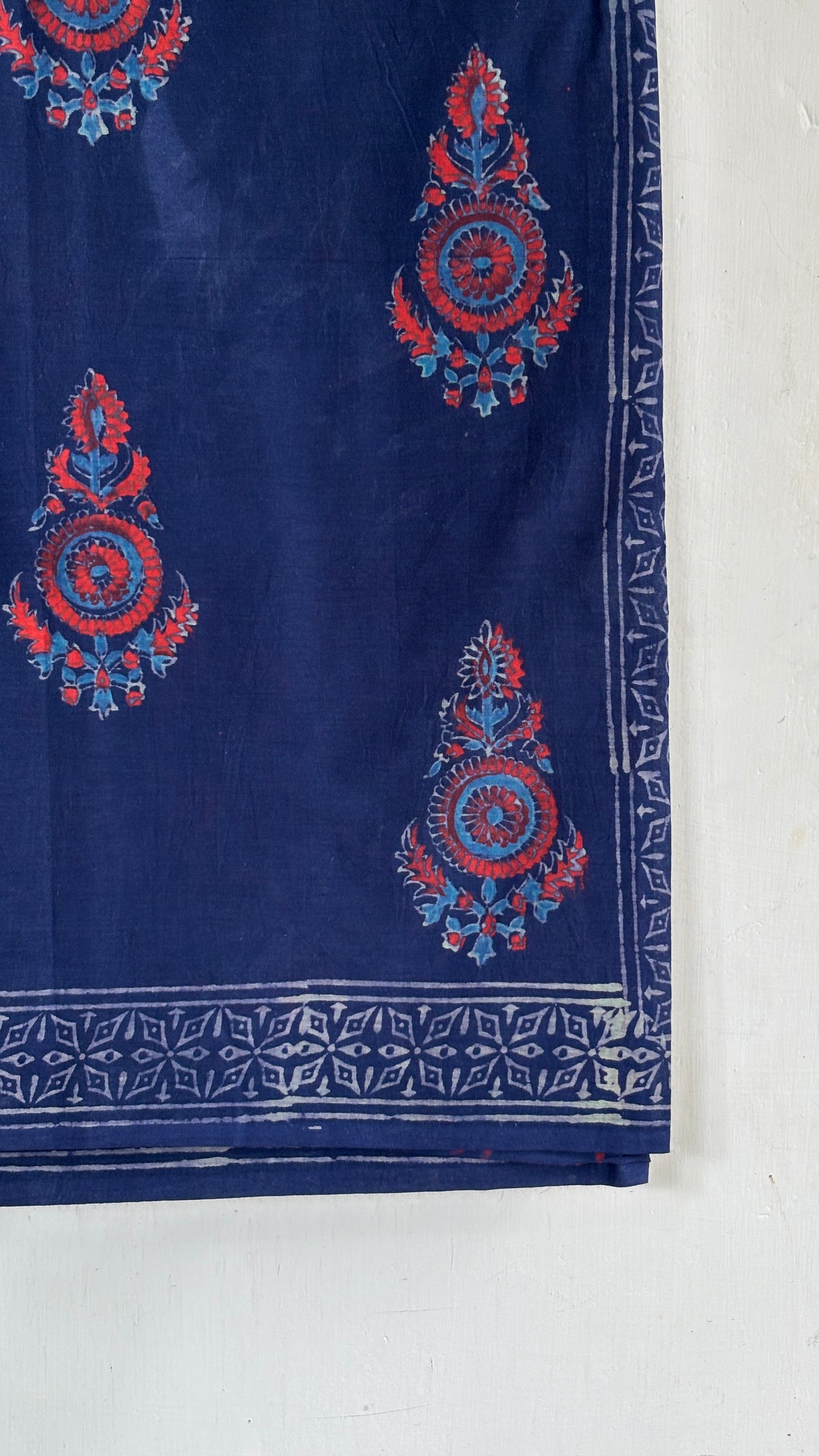Ornamental Motif Handblock Mul Cotton Saree