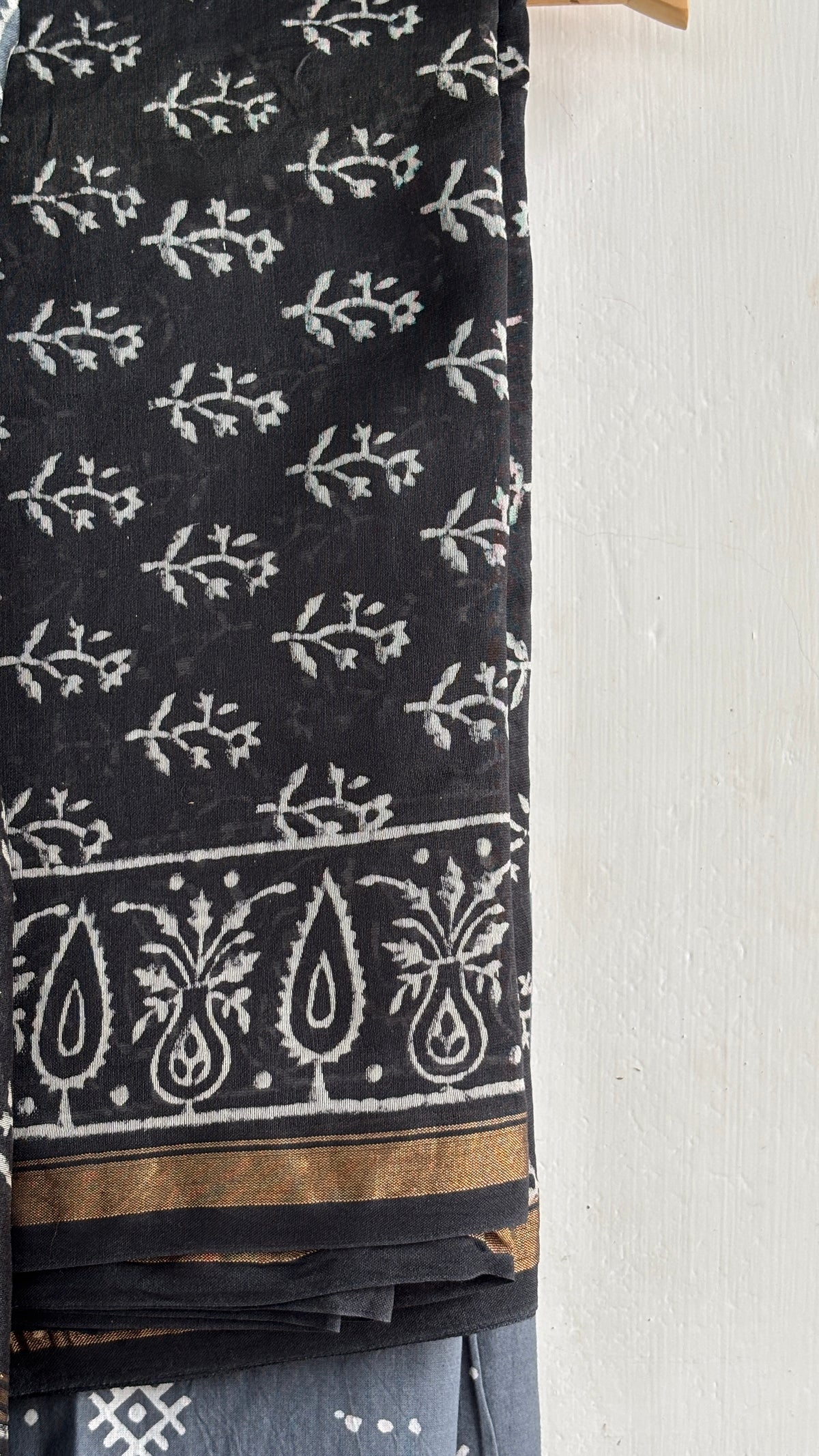 Black & Grey Buti & Paisley Handblock Chanderi Silk Suit Set