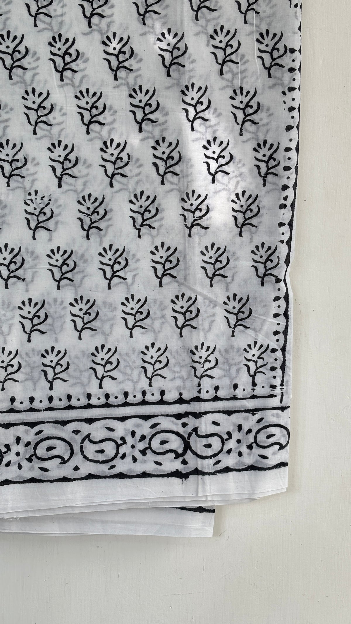 White and Black Botanical Print Handblock Mul Cotton Saree