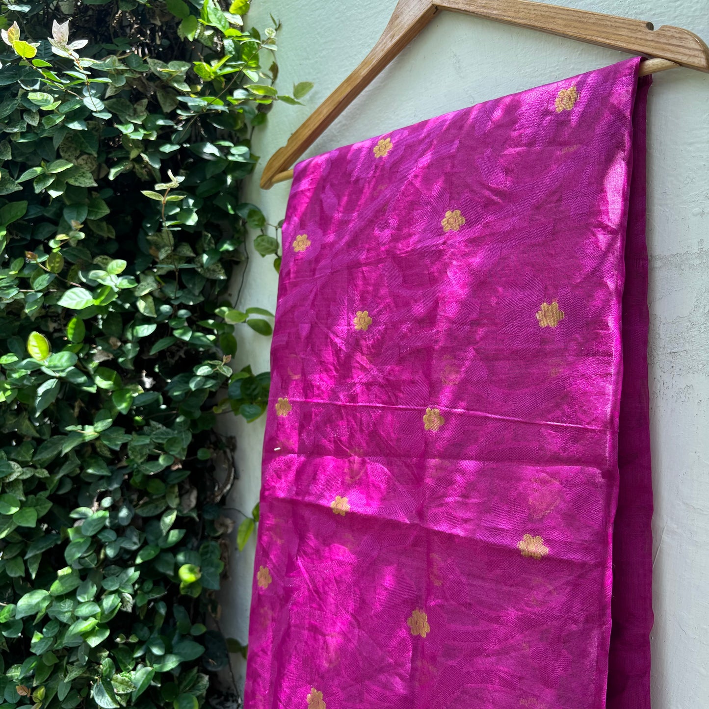 Wine Saree with Golden Booti