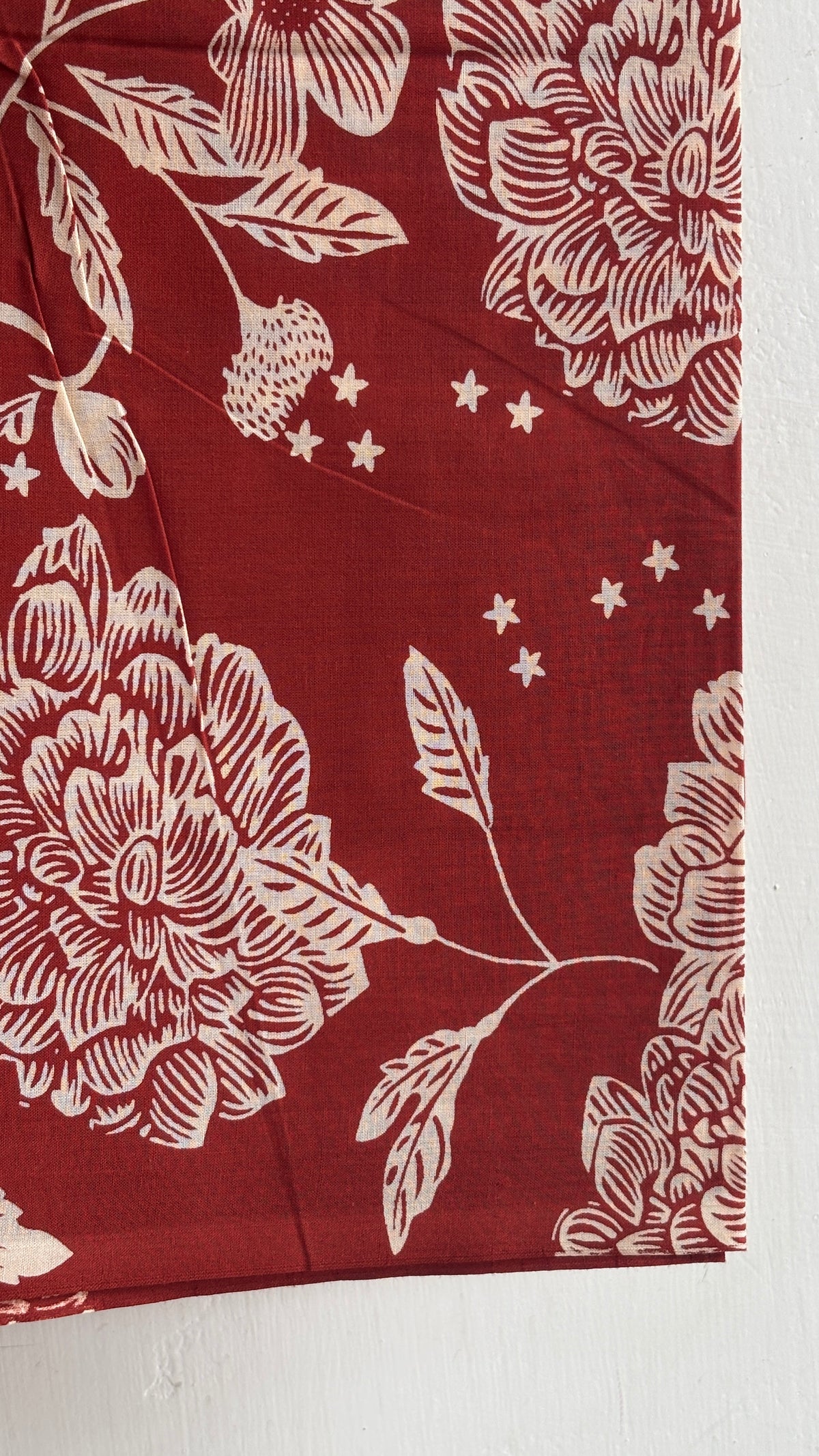 Floral Motif Suit Set with Printed Dupatta
