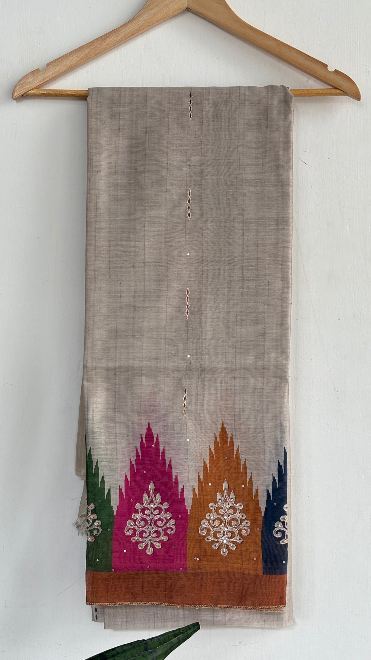 Woven Suit Set with Multicolored Geometric Dupatta and Tassel Detailing