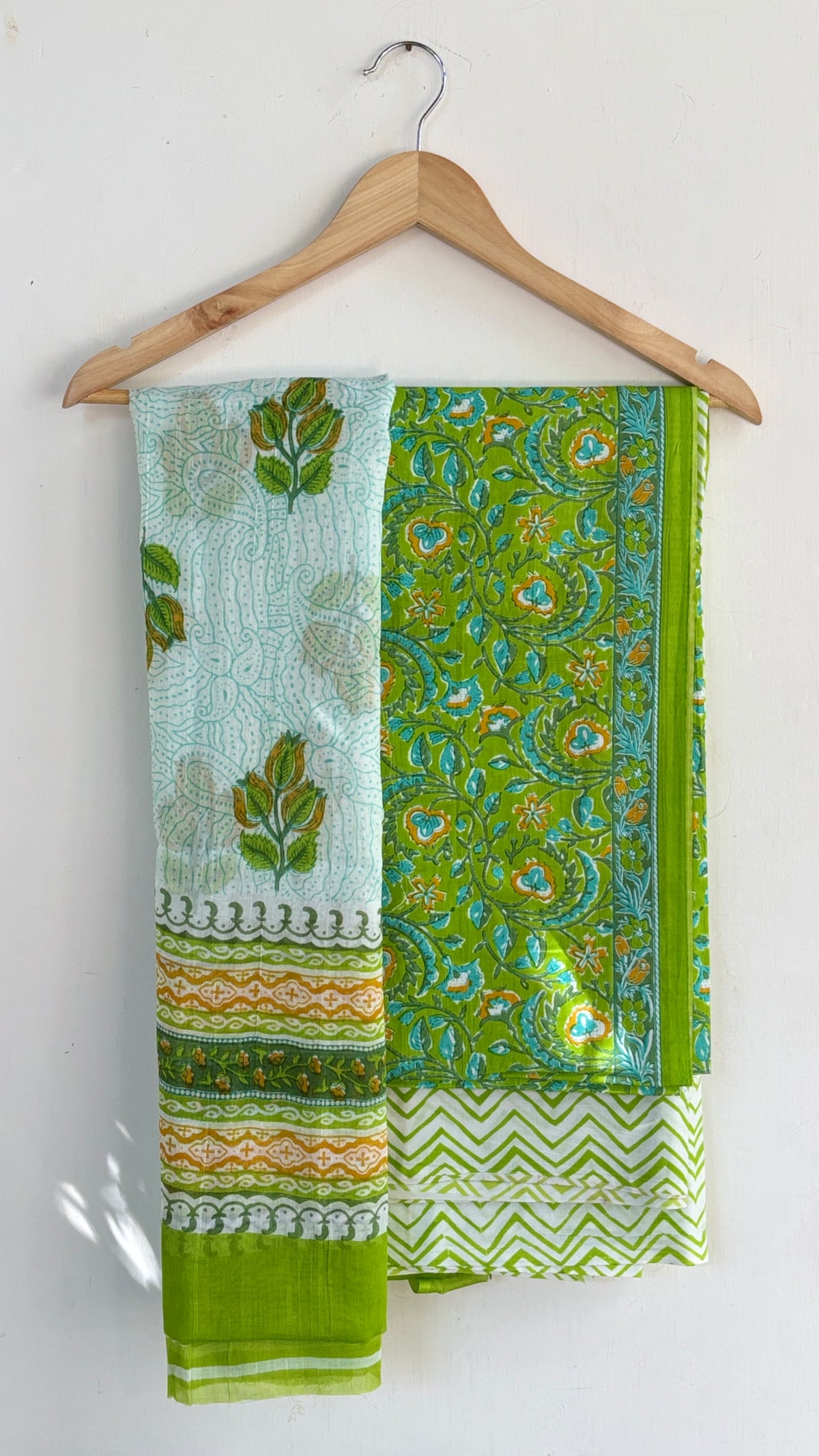Bright Green Floral Printed Suit Set with Mul Cotton Dupatta