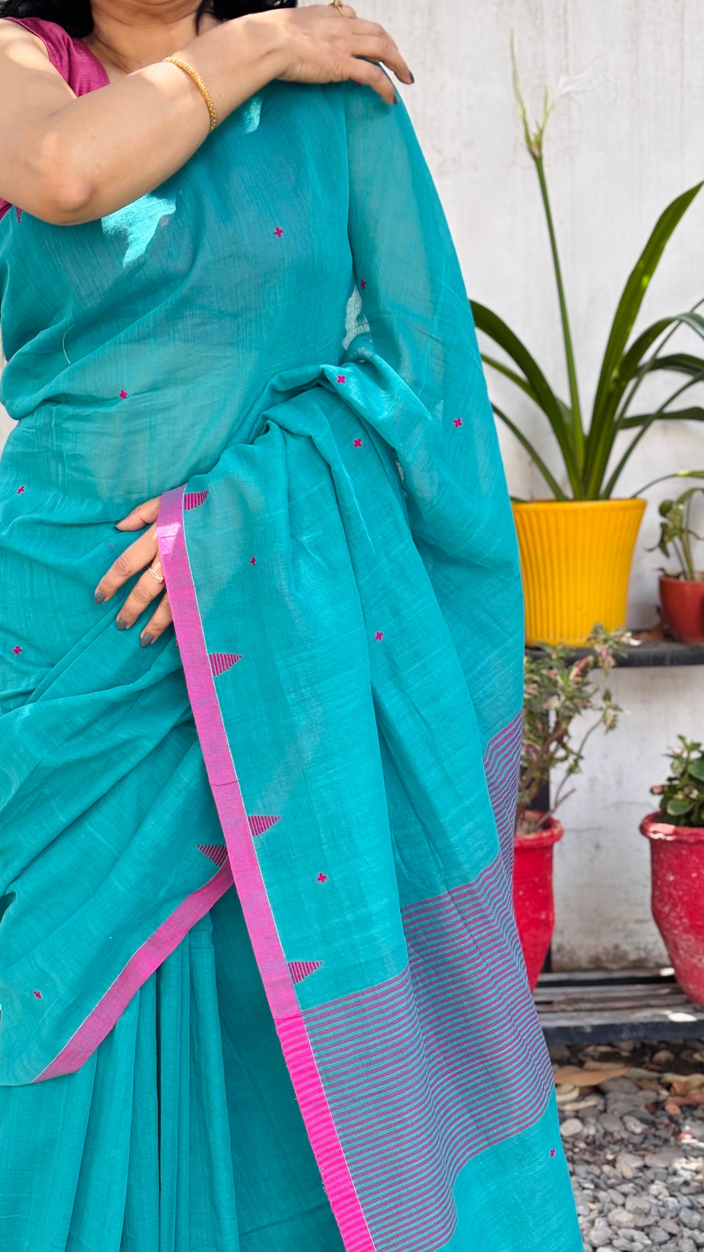 Handwoven Soft Cotton Saree