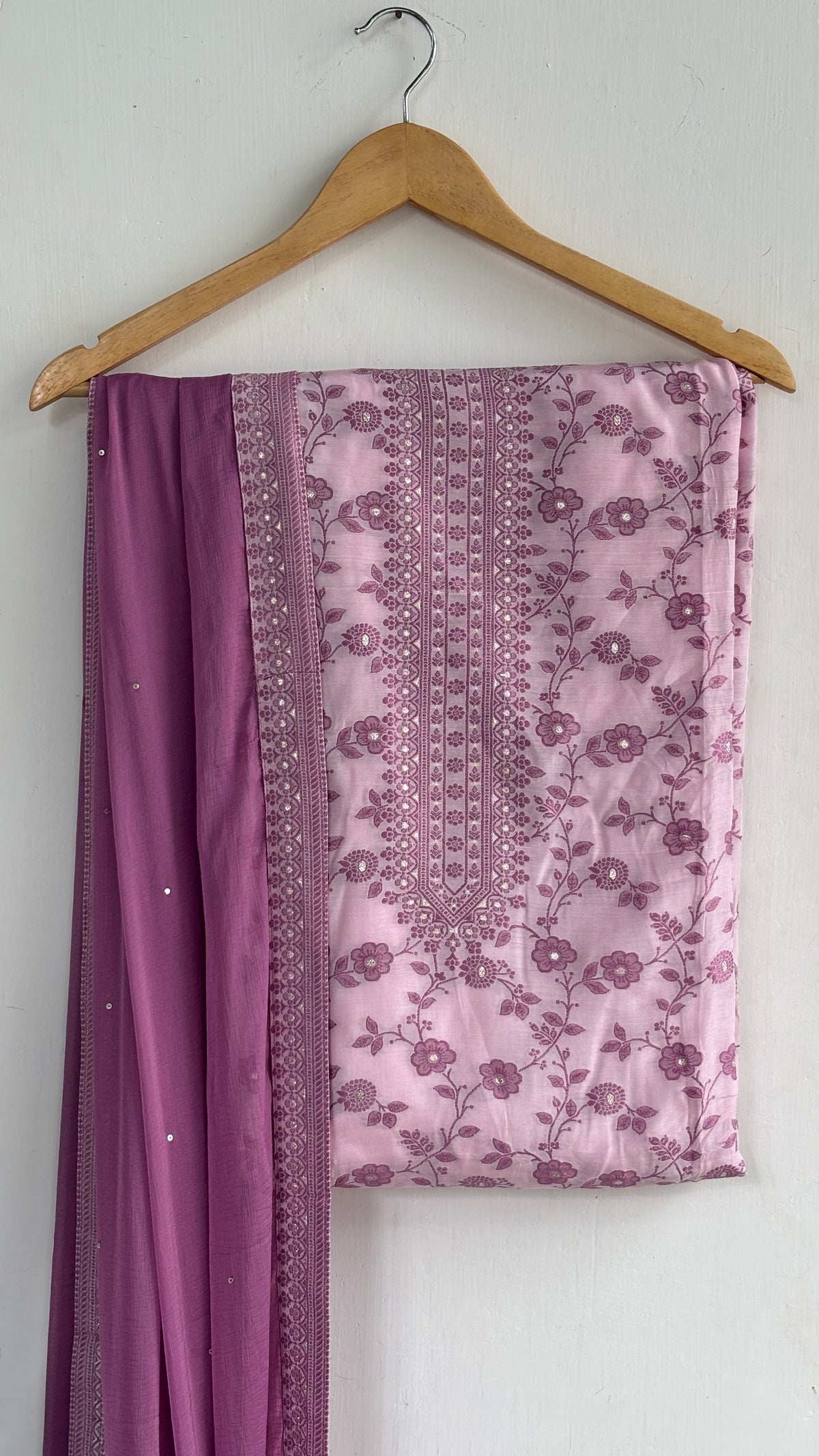 Floral Pattern Suit Set with Embellished Neckline and Dupatta