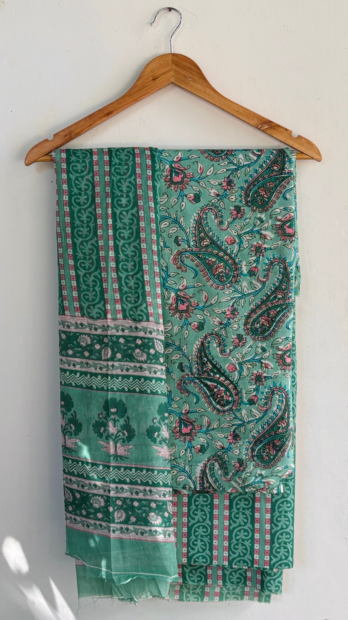 Green Handblock Printed Cotton Suit Set with Mul Cotton Dupatta
