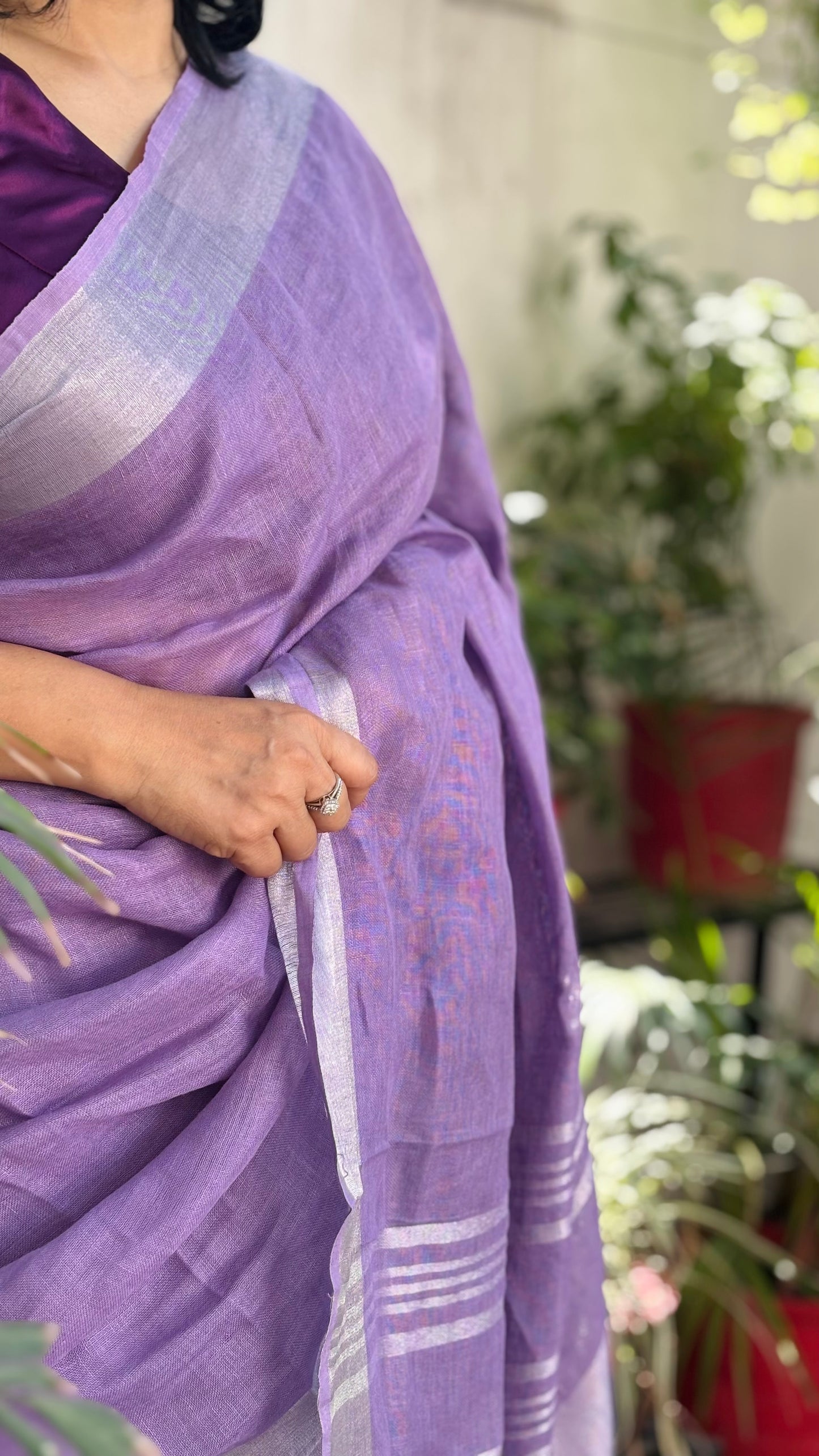 Handwoven Linen Saree - Lavender