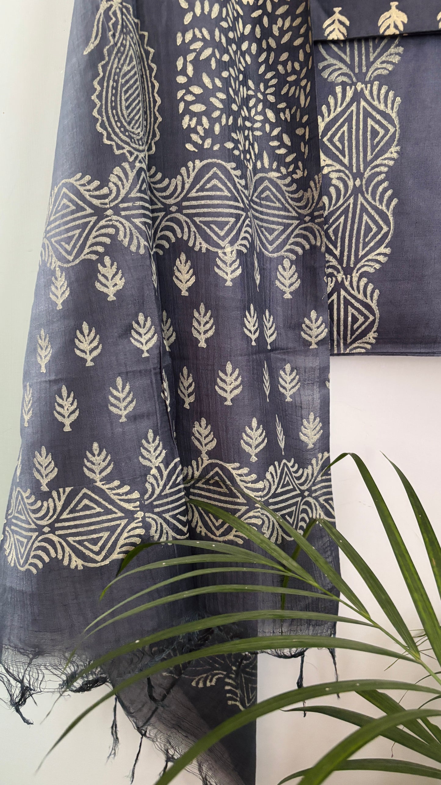 Mulberry Silk Handwoven Suit Set - Grey