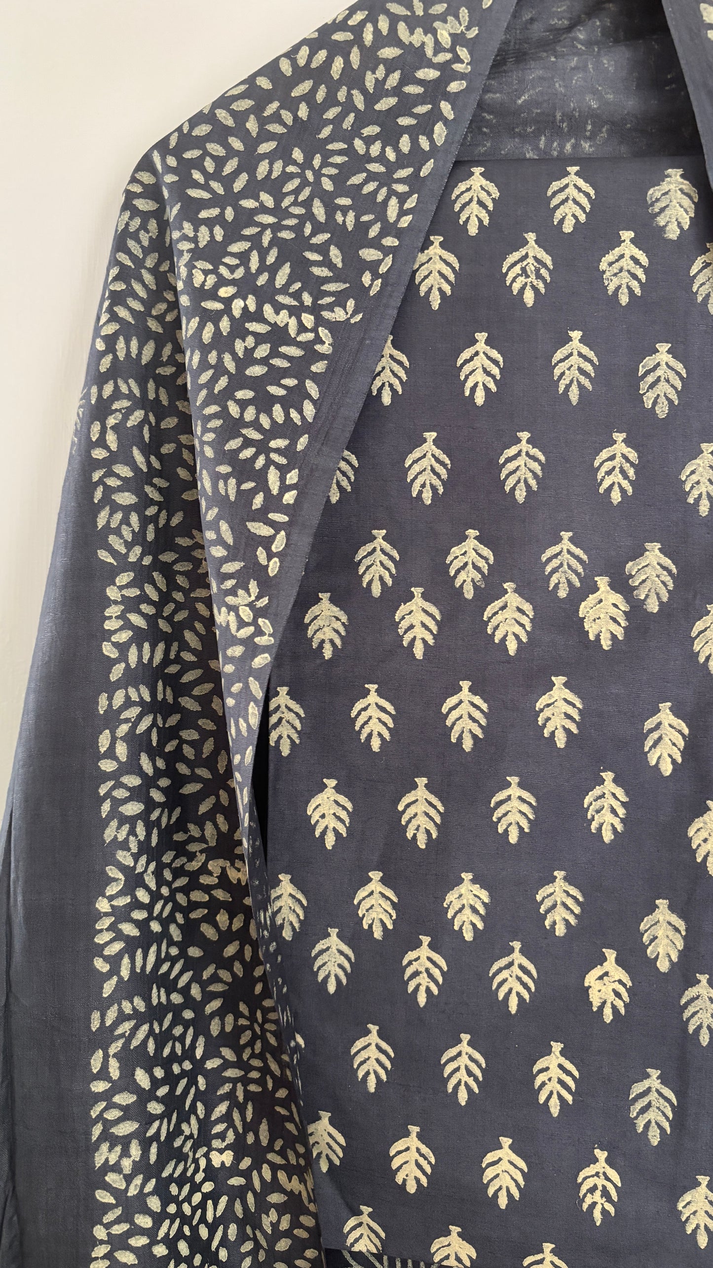 Mulberry Silk Handwoven Suit Set - Grey