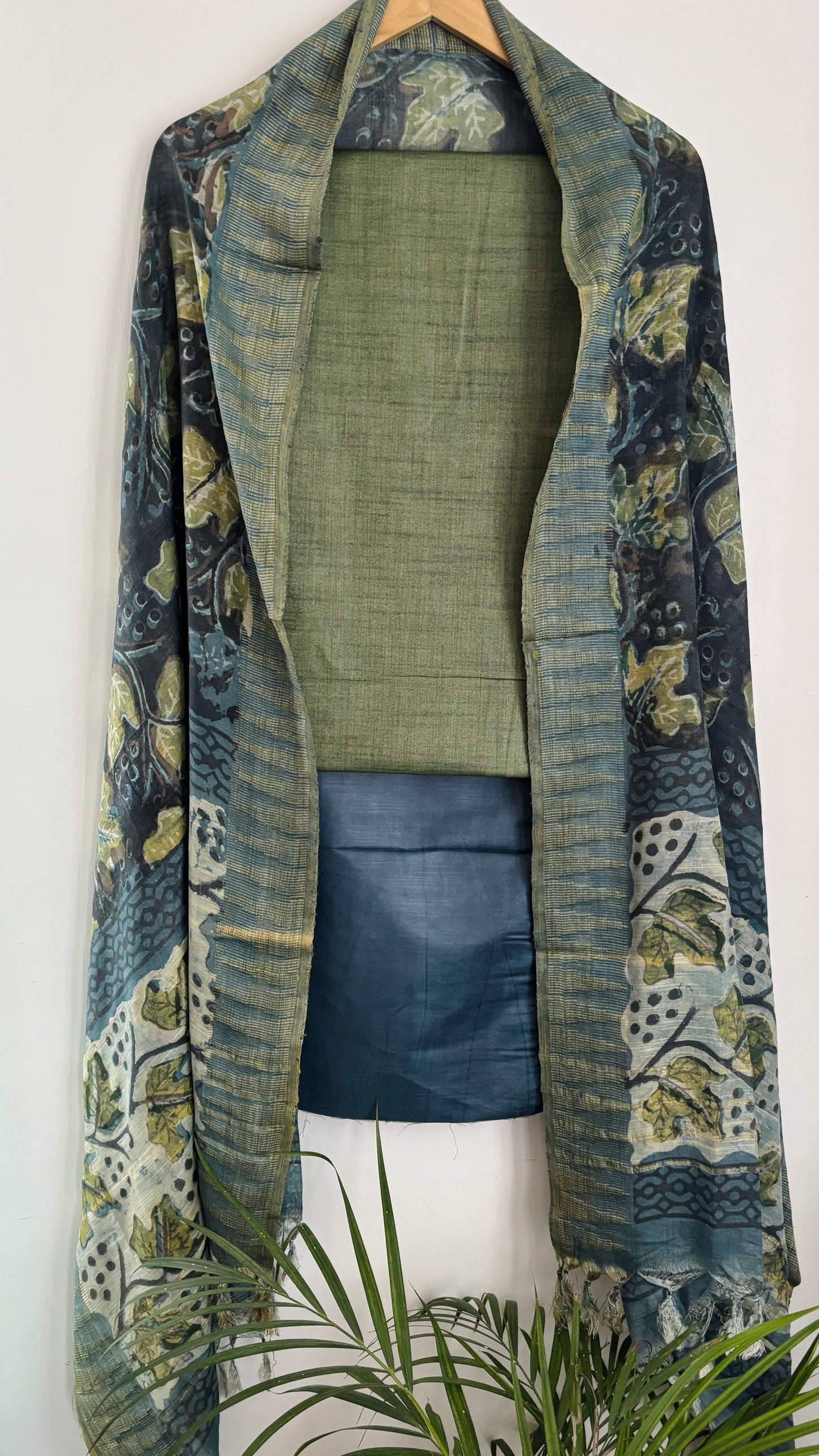Silk Suit Set - Moss Green