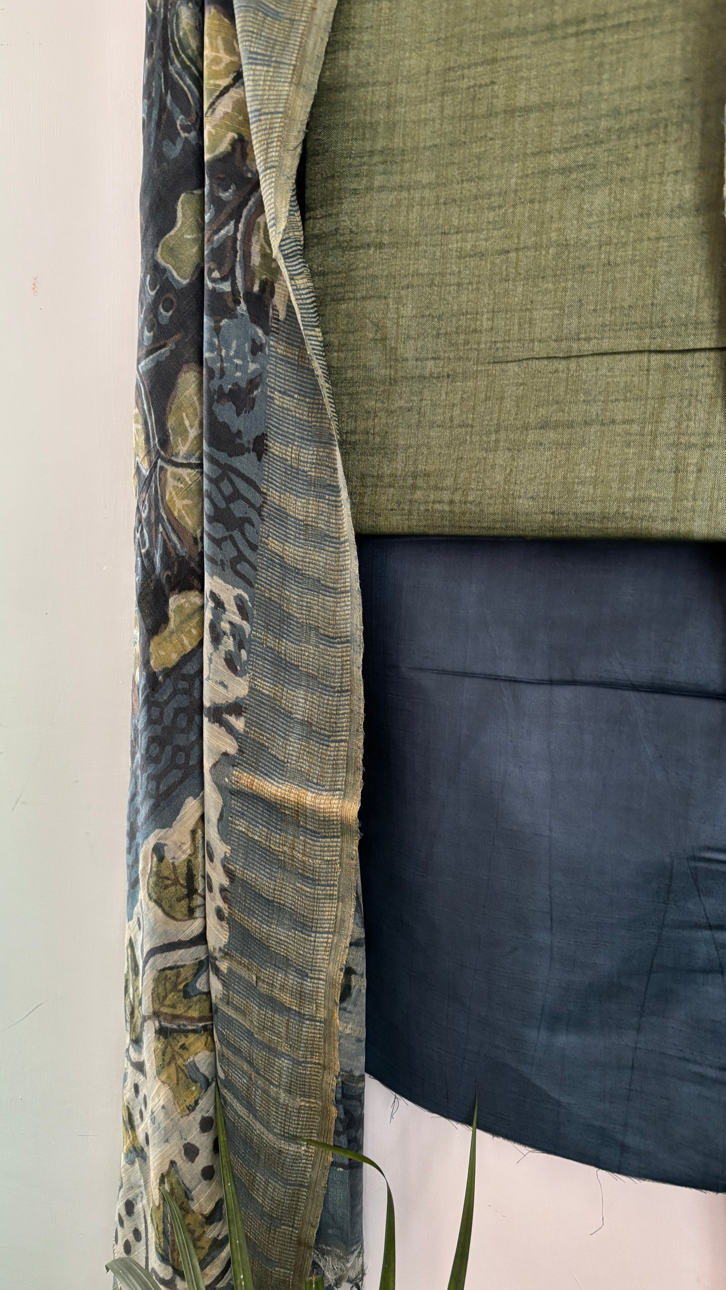 Silk Suit Set - Moss Green