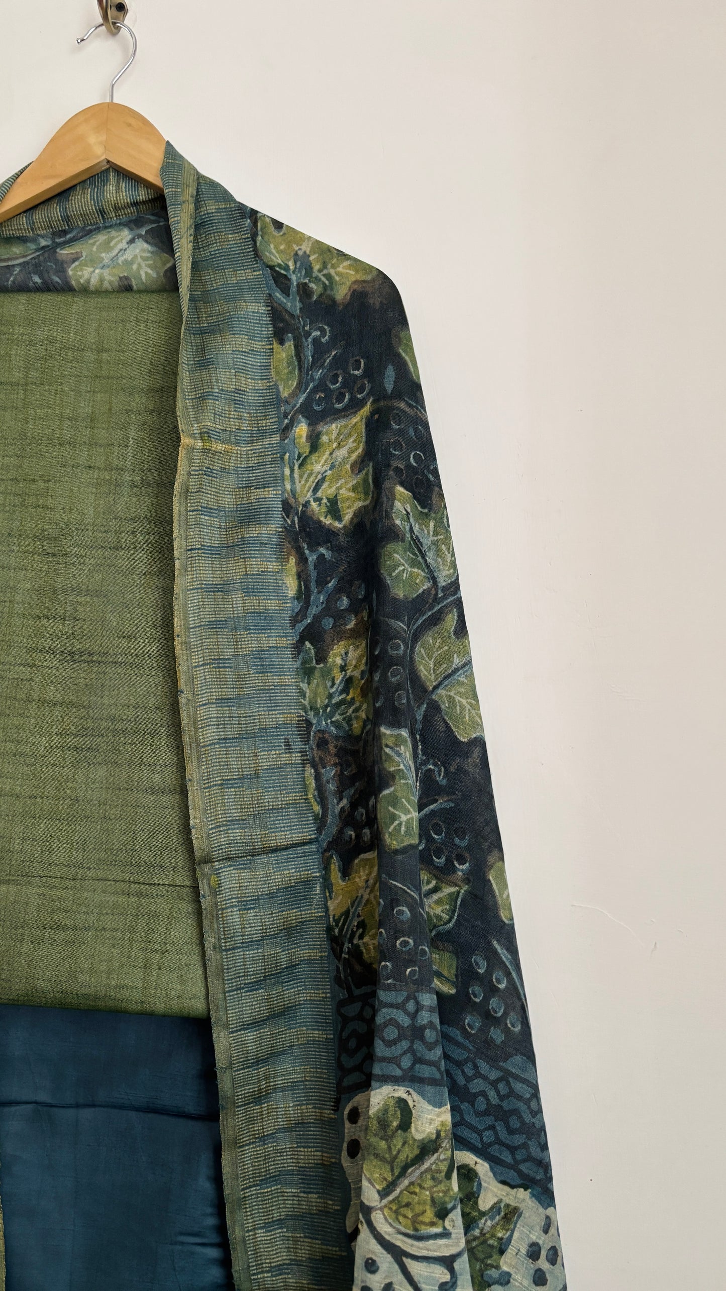 Silk Suit Set - Moss Green