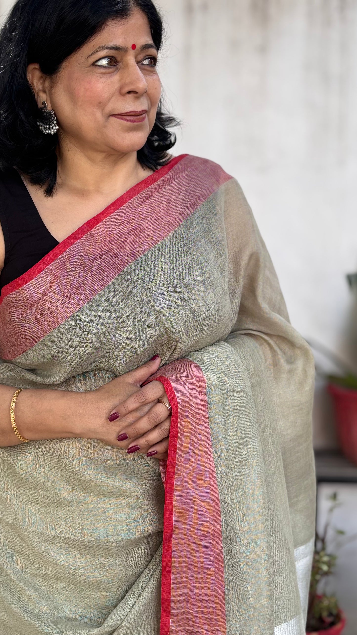 Handwoven Linen Saree - Sage Green